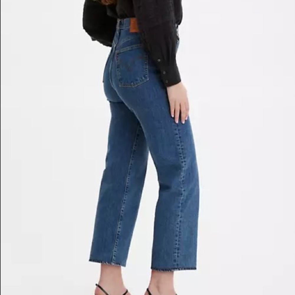 Levi’s Ribcage Straight Blue Jeans